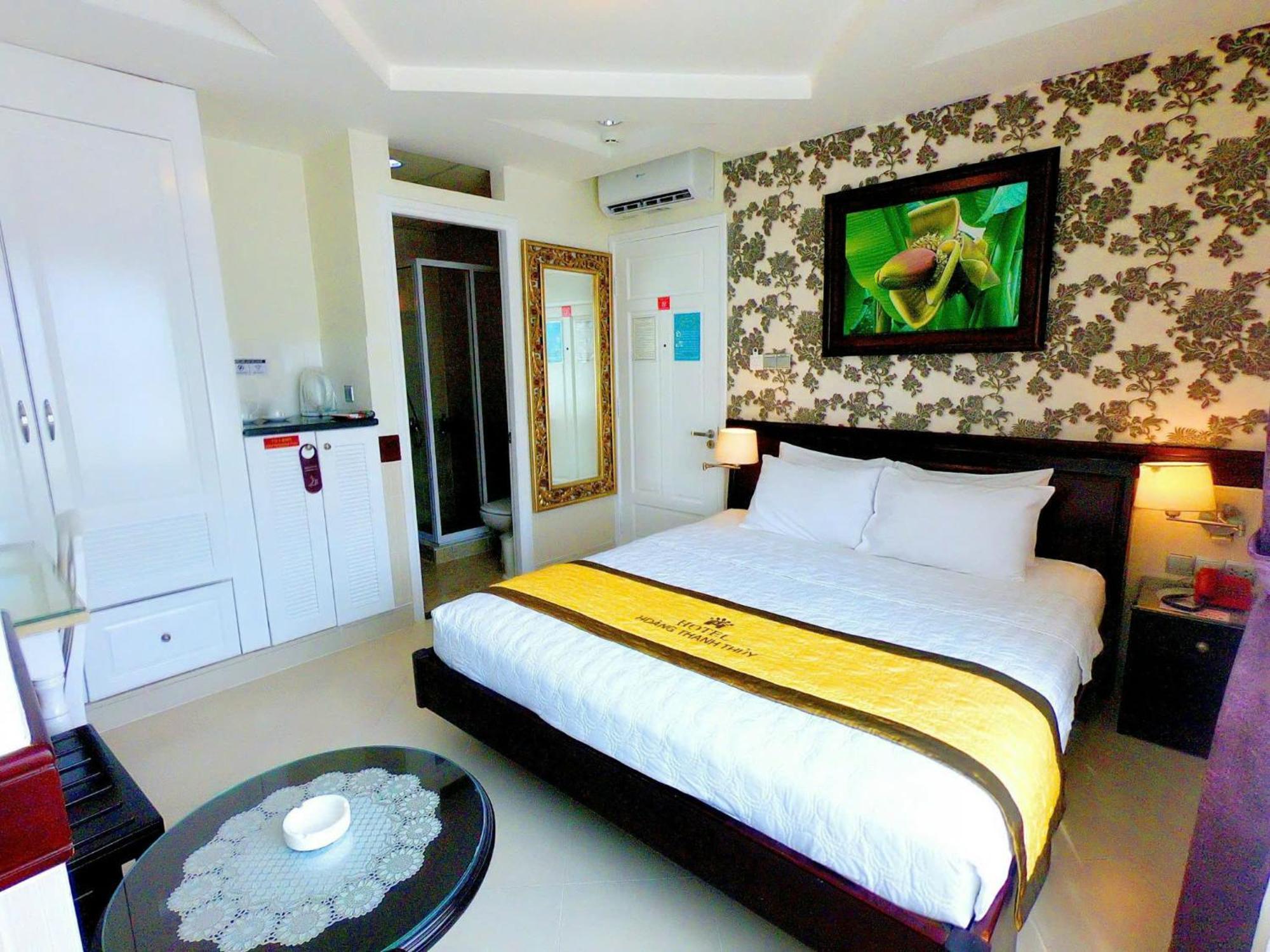 Hoang Thanh Thuy Airport Hotel 2 - Gan Am Thuc Dem Cho Hoang Hoa Tham Хошимин Экстерьер фото